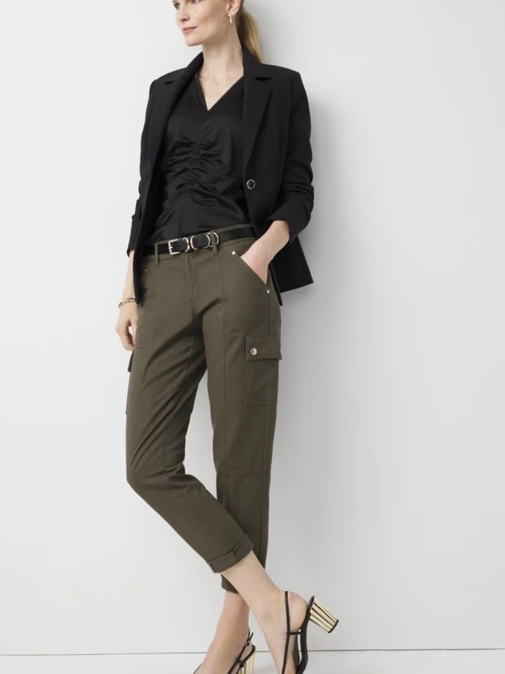 White House Black Market Prêt-à-Pedi Straight Utility Crop Pant